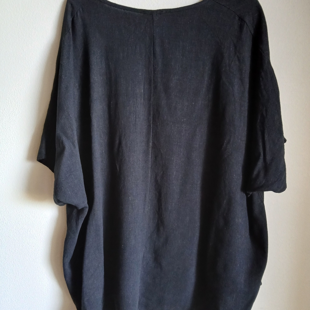 Jodifl Black Oversized Blouse - Picture 10 of 10